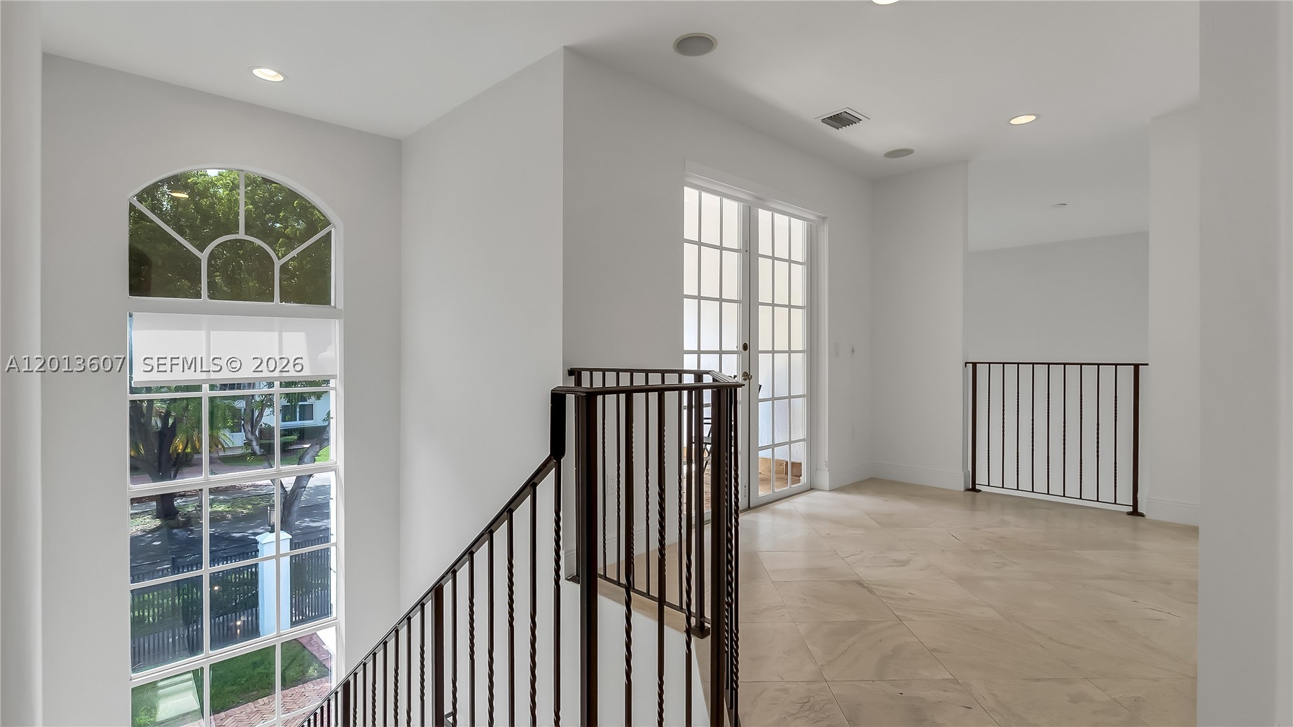 16763 NW 77th Path, Miami Lakes FL 33016