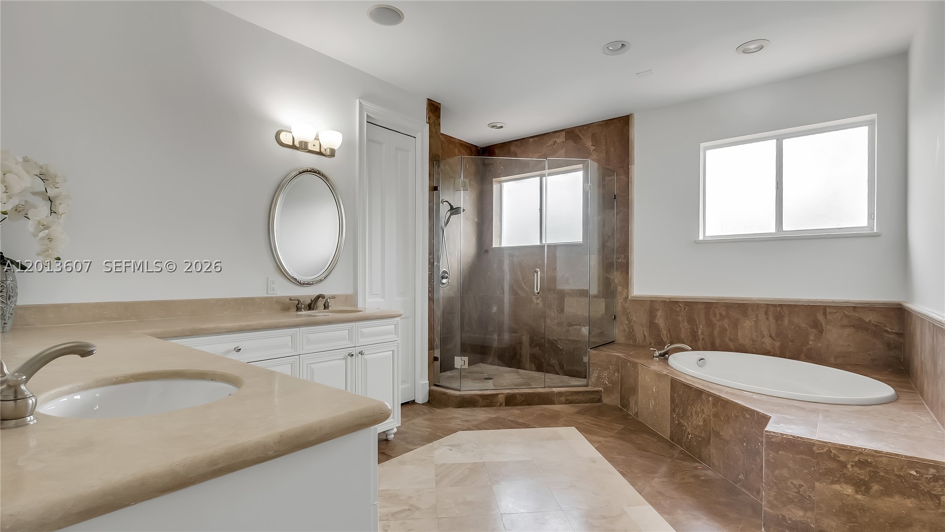 16763 NW 77th Path, Miami Lakes FL 33016