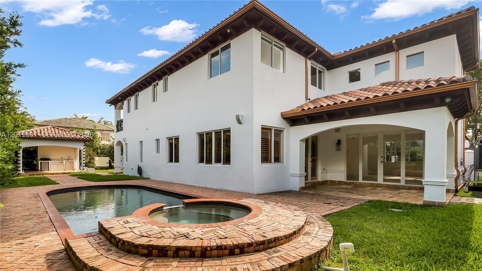 16763 NW 77th Path, Miami Lakes FL 33016