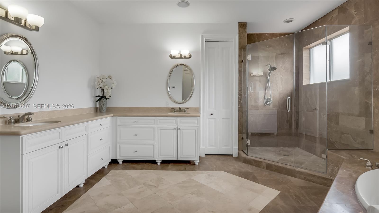 16763 NW 77th Path, Miami Lakes FL 33016