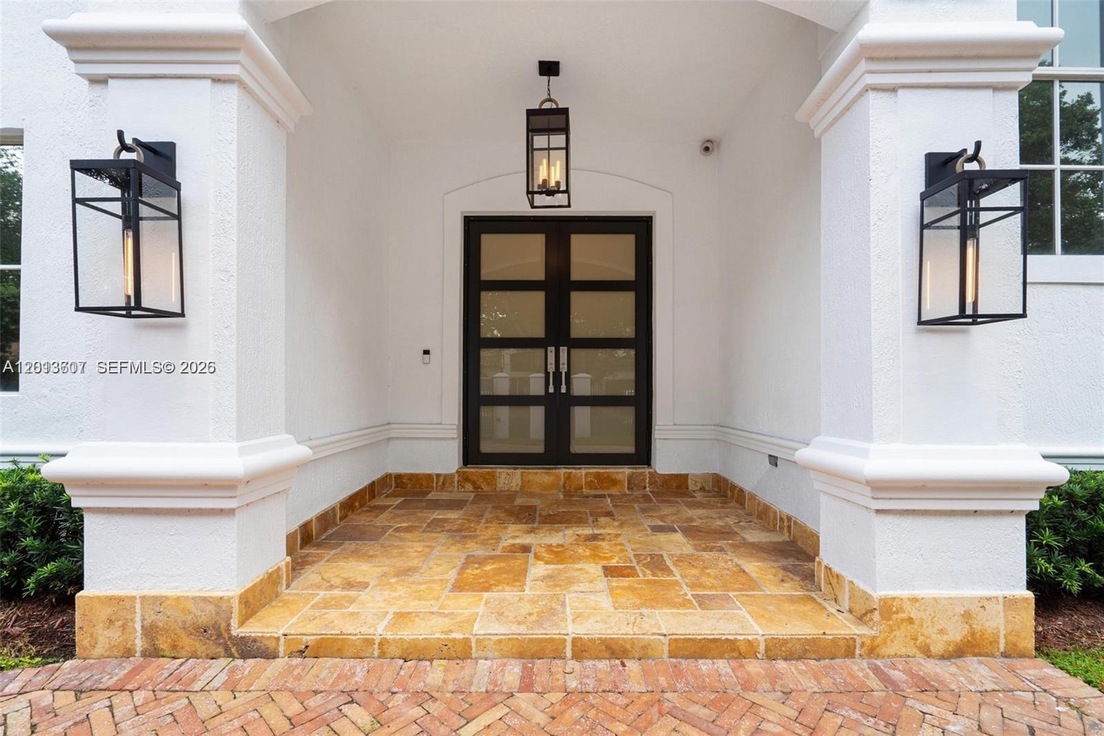 16763 NW 77th Path, Miami Lakes FL 33016