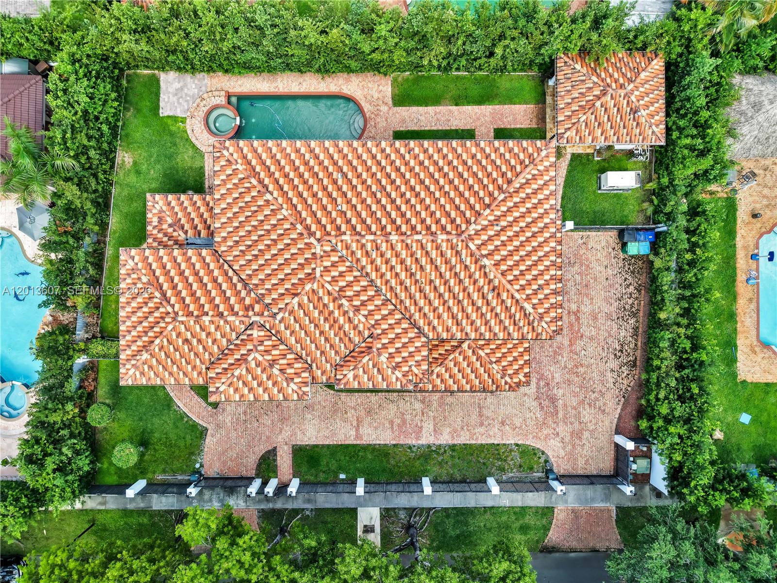16763 NW 77th Path, Miami Lakes FL 33016