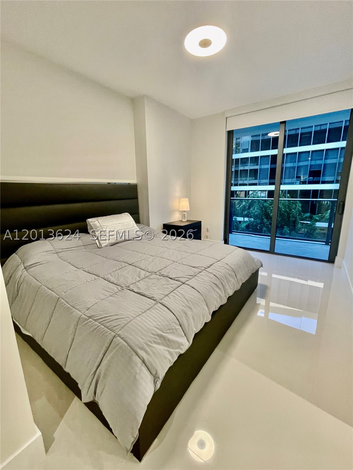 2960 NE 207th #707, Aventura FL 33180
