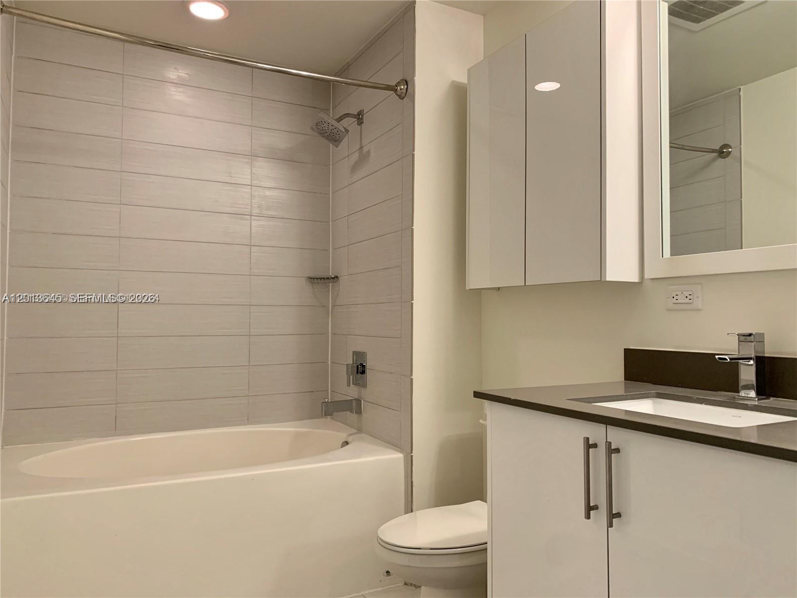 999 SW 1st Ave #2712, Miami FL 33130