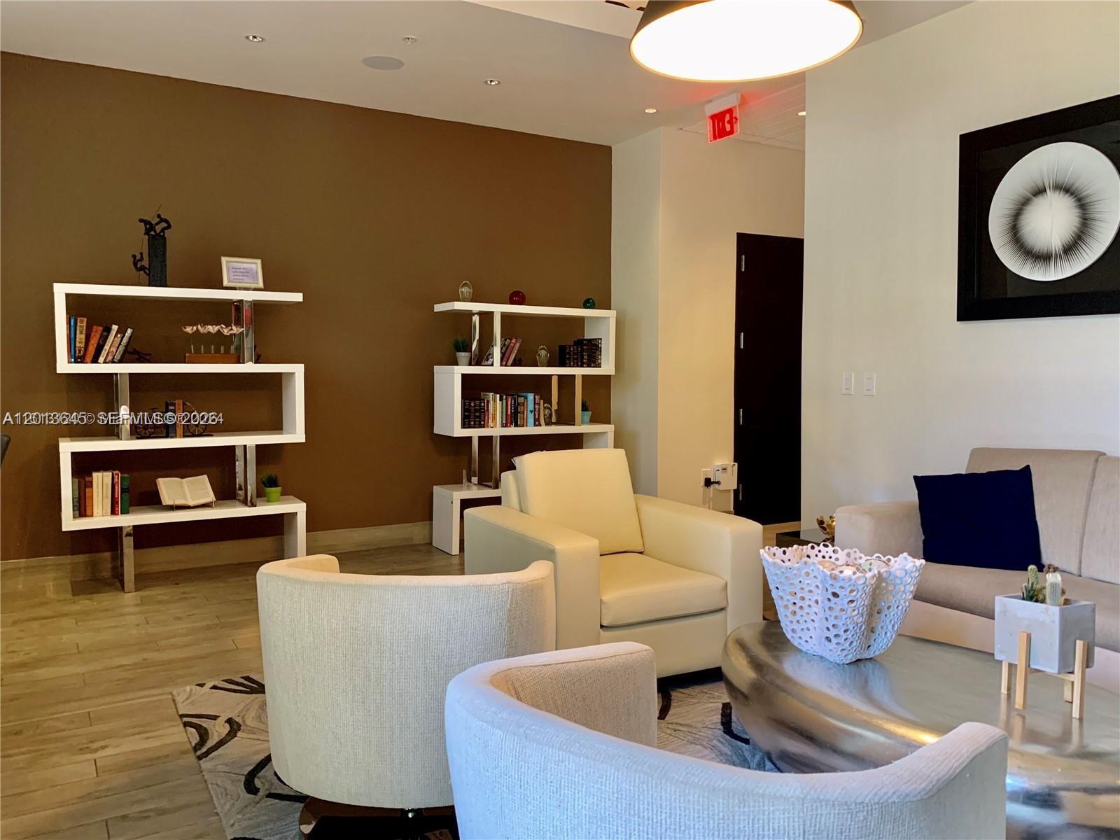 999 SW 1st Ave #2712, Miami FL 33130