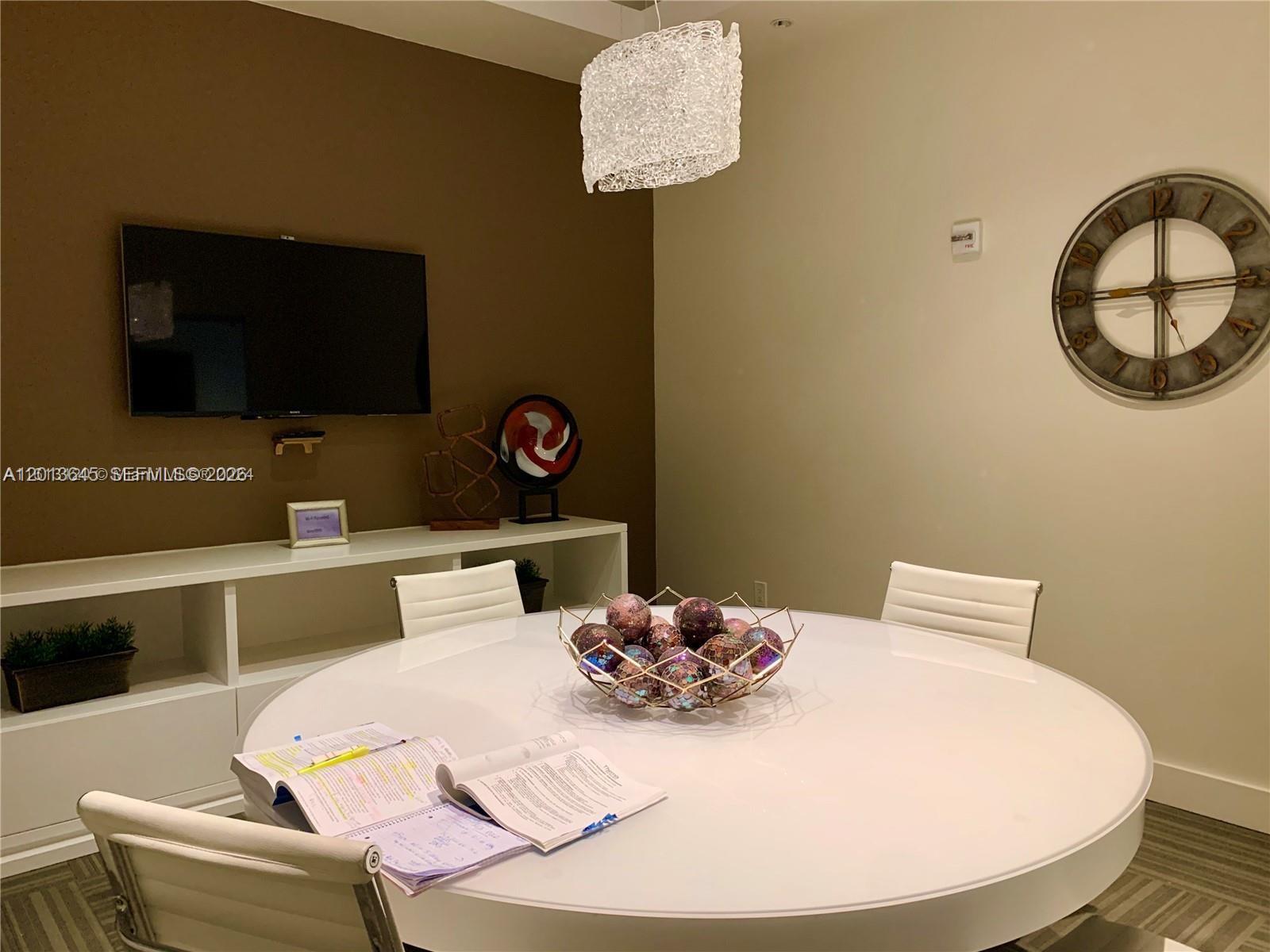 999 SW 1st Ave #2712, Miami FL 33130