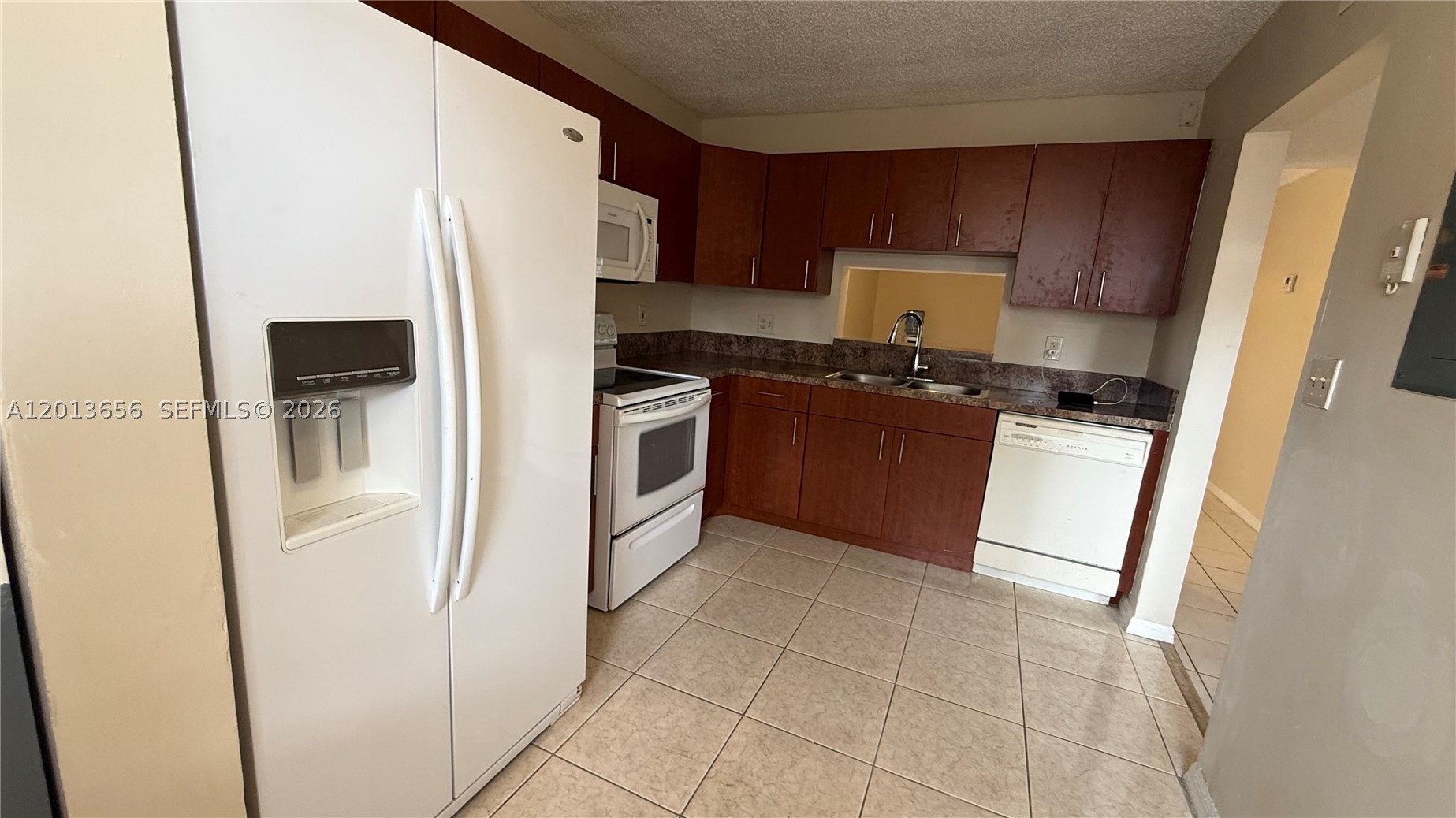 8011 Southgate Blvd #L1, North Lauderdale FL 33068