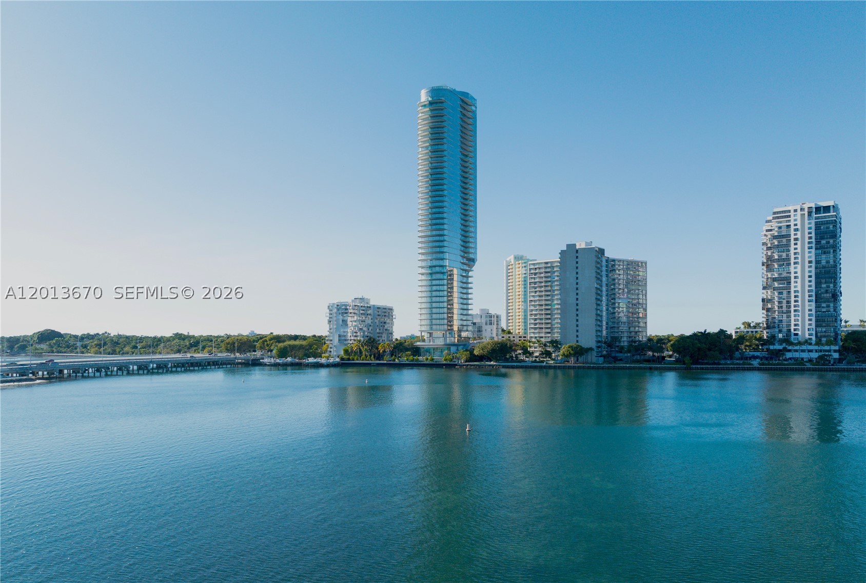 175 SE 25th Rd #4202, Miami FL 33129