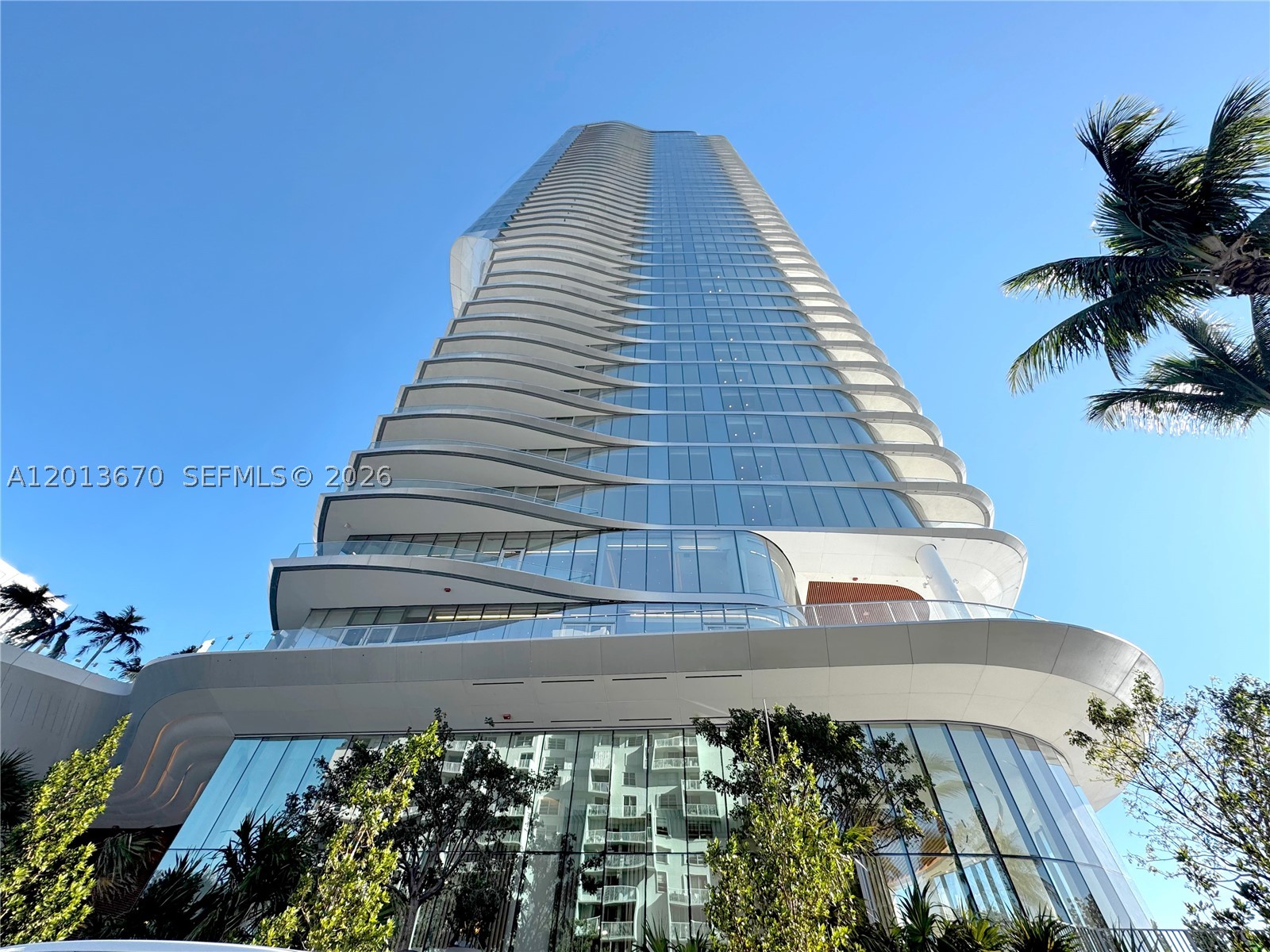 175 SE 25th Rd #4202, Miami FL 33129