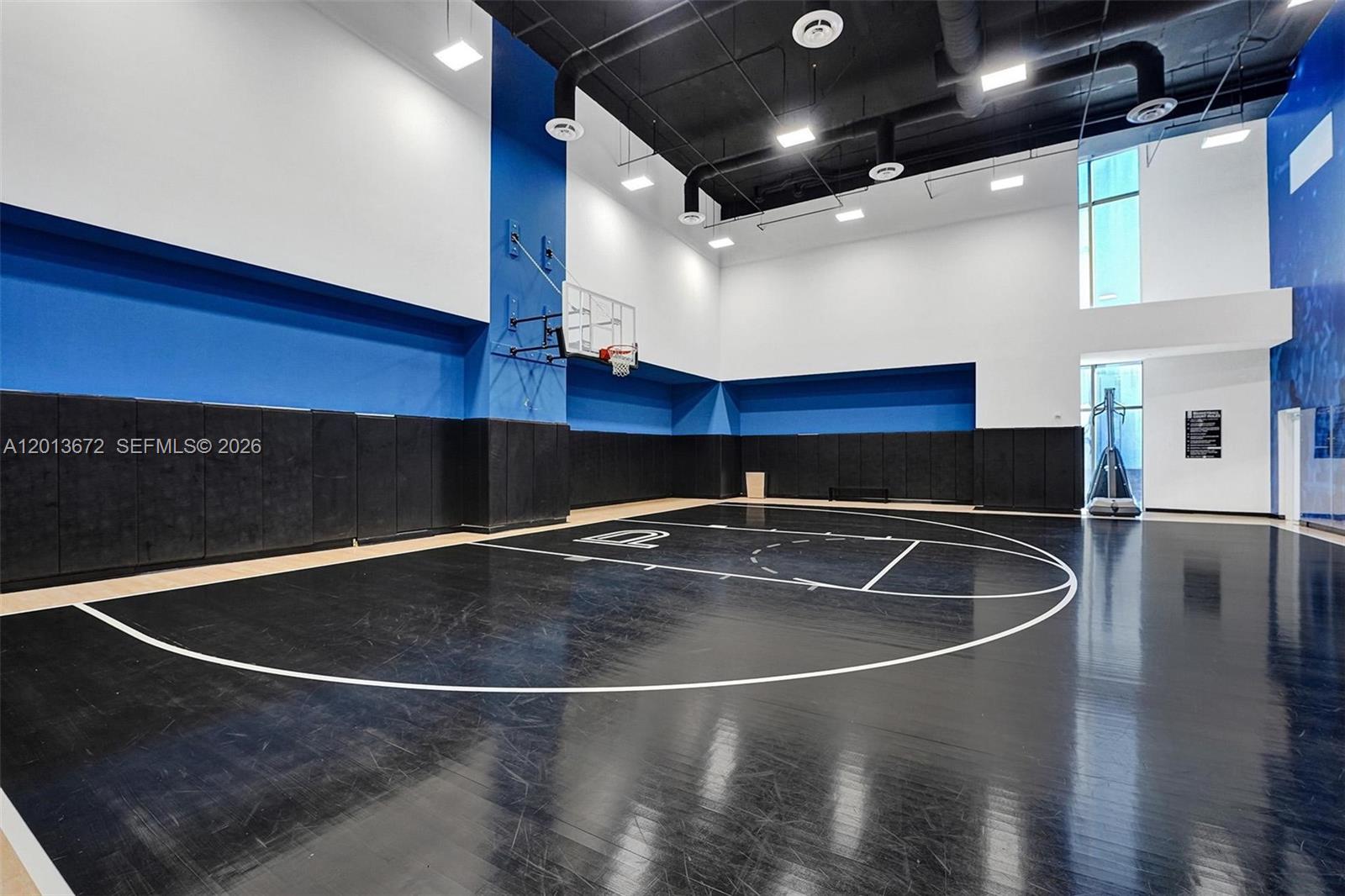 851 NE 1st Ave #4001, Miami FL 33132