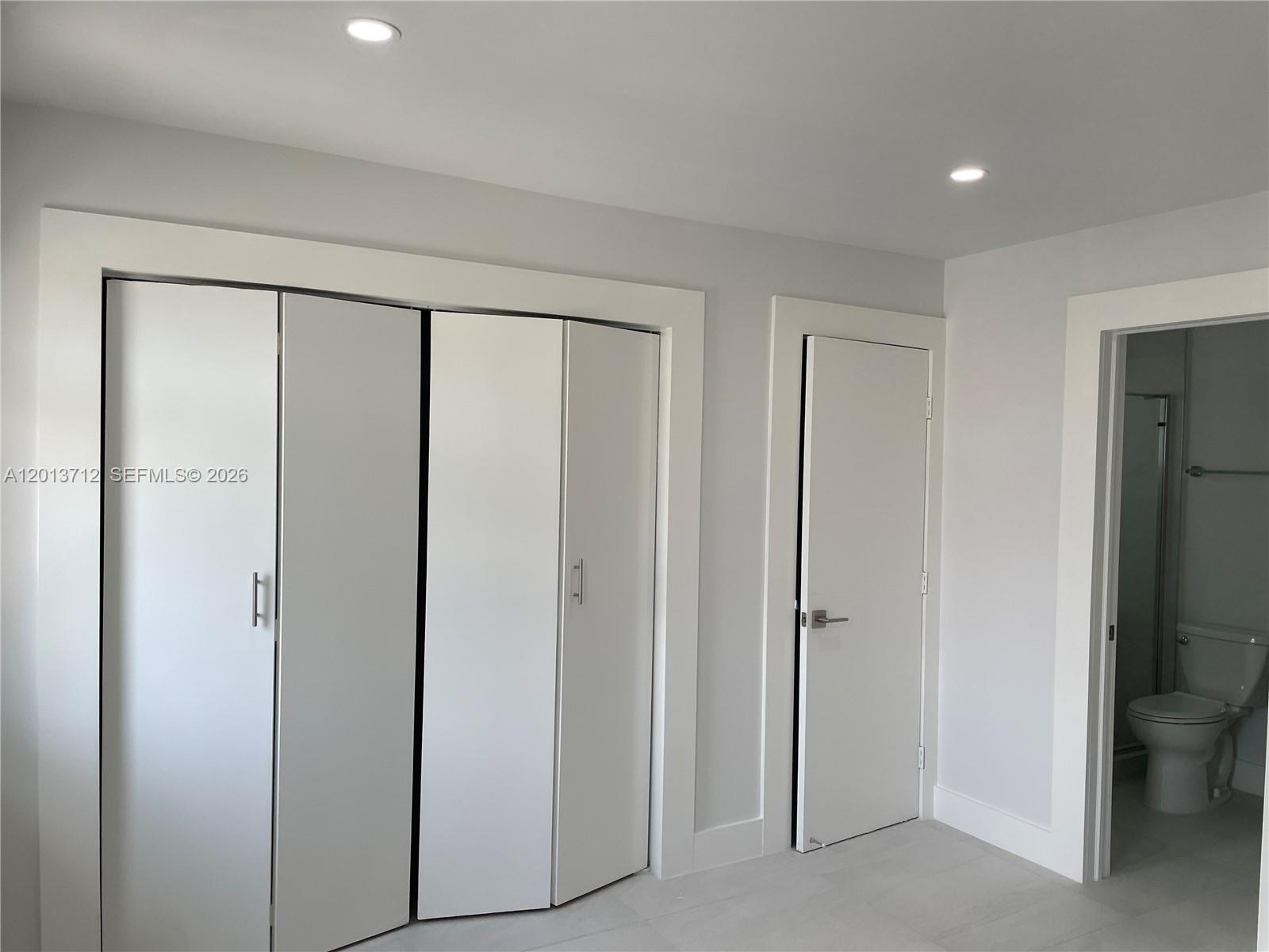 6820 SW 13th Ter #6820, Miami FL 33144