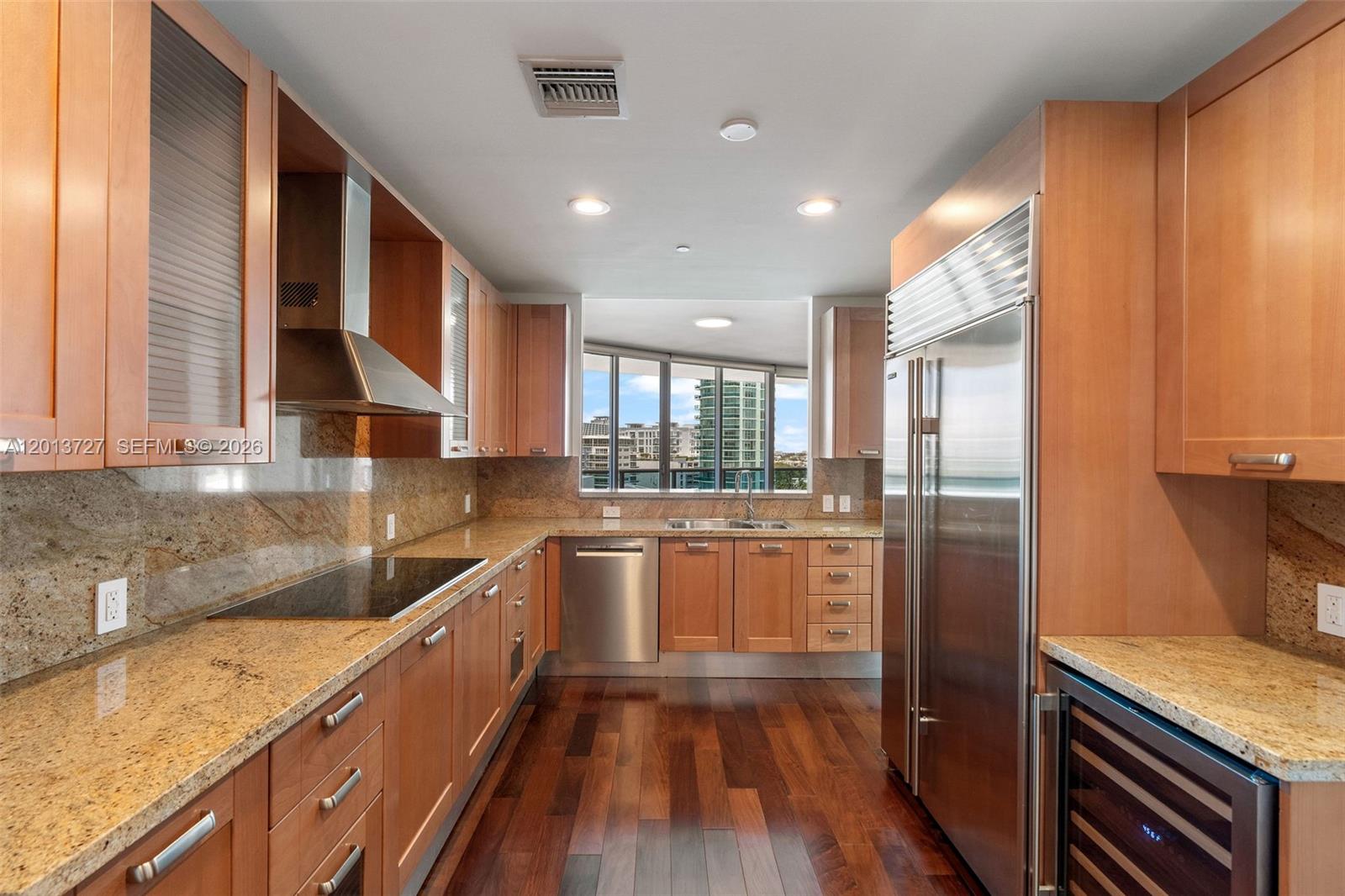 5959 Collins Ave #1101, Miami Beach FL 33140