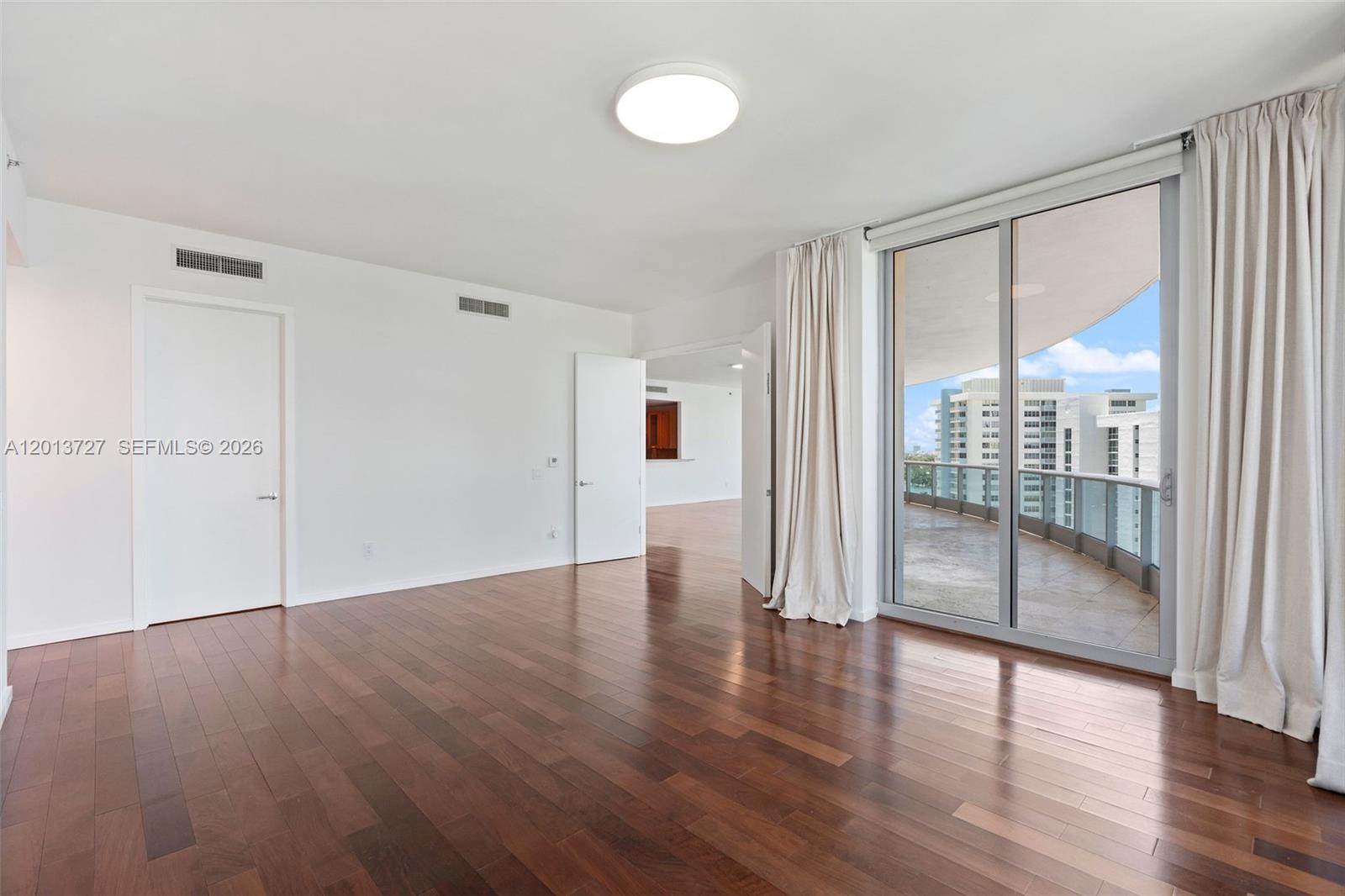 5959 Collins Ave #1101, Miami Beach FL 33140
