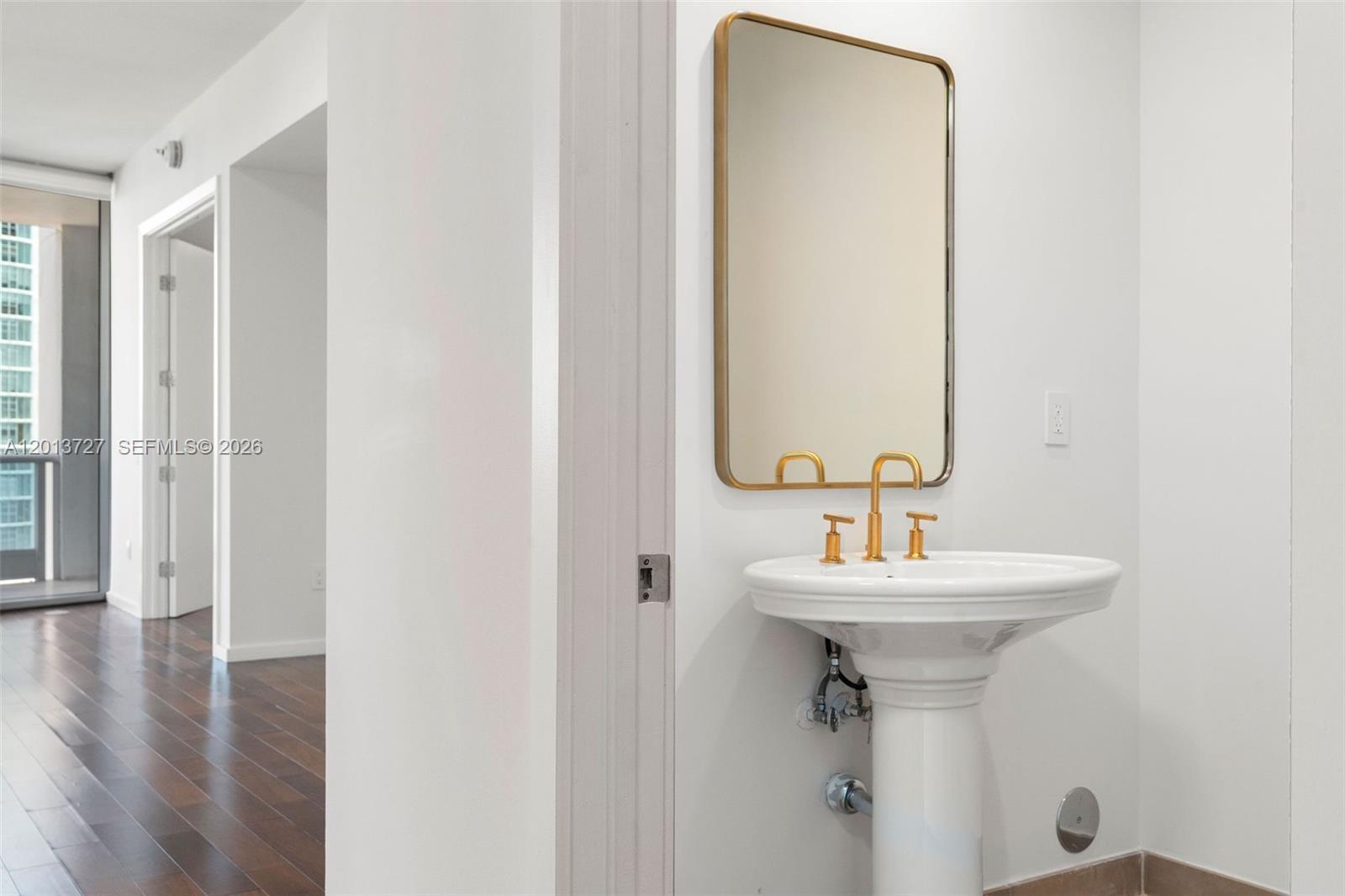 5959 Collins Ave #1101, Miami Beach FL 33140