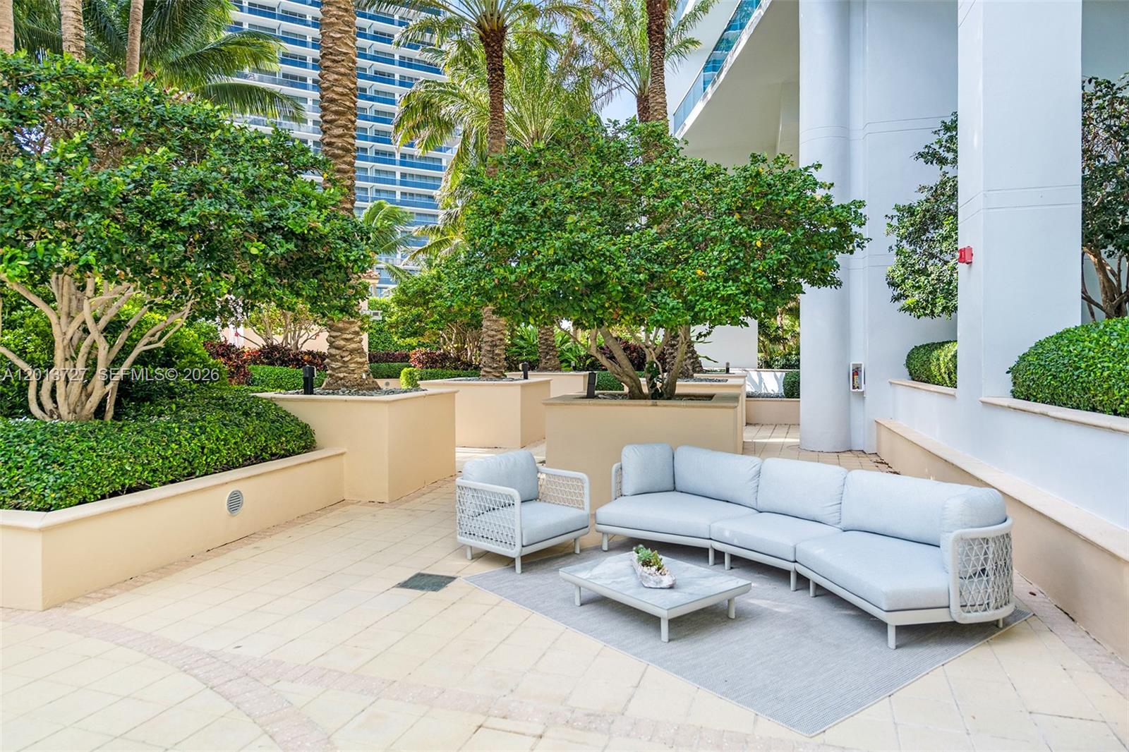 5959 Collins Ave #1101, Miami Beach FL 33140