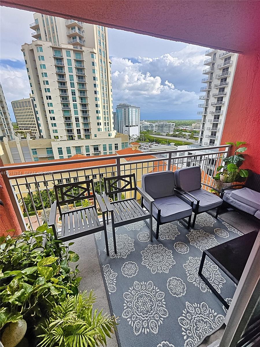 7350 SW 89th St #1506S, Miami FL 33156