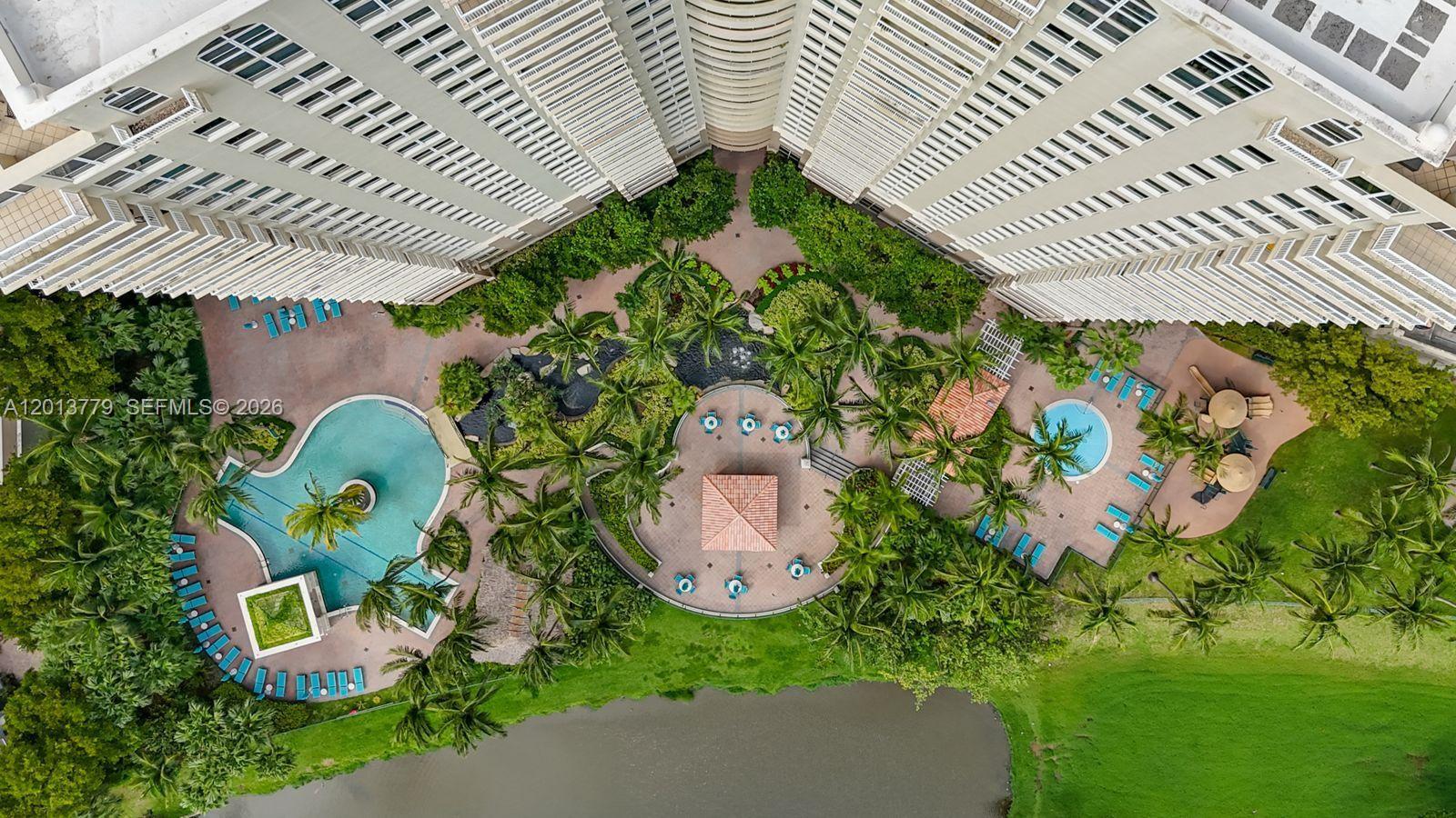 19501 W Country Club Dr #2415, Aventura FL 33180