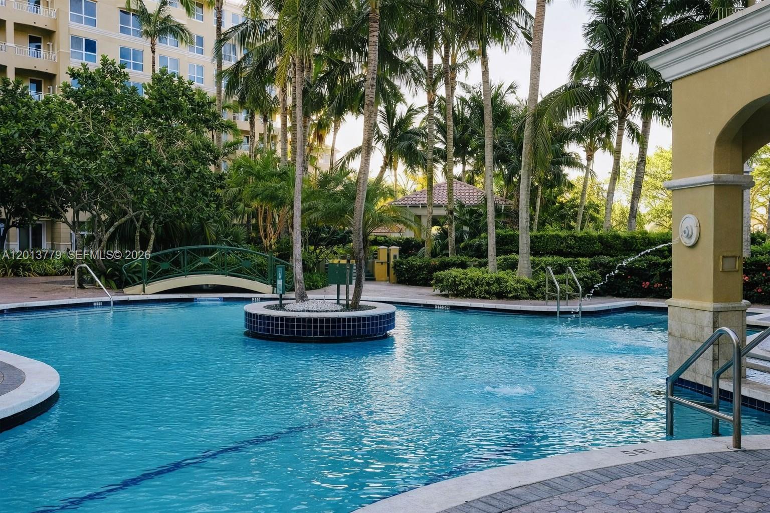 19501 W Country Club Dr #2415, Aventura FL 33180