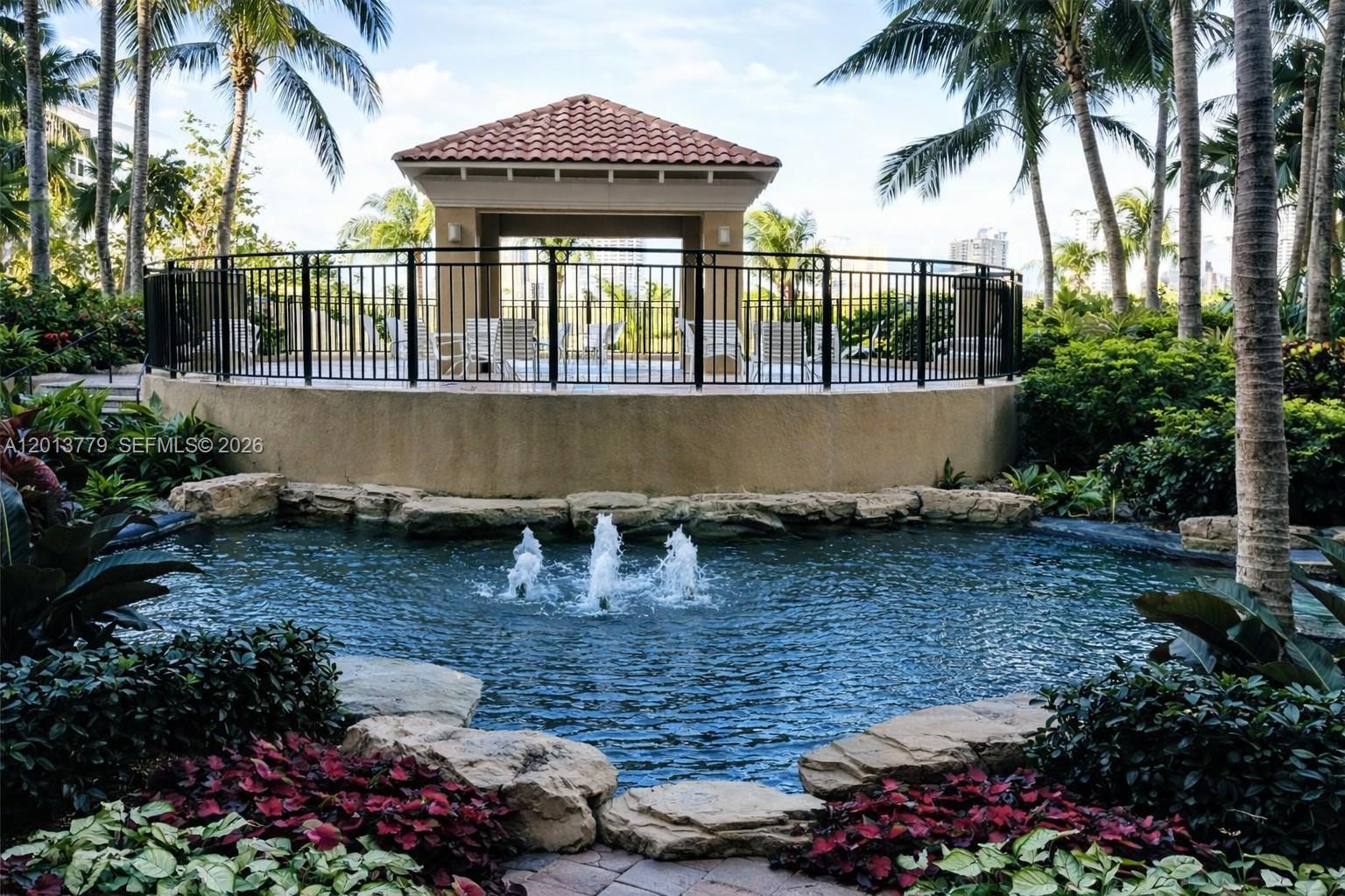 19501 W Country Club Dr #2415, Aventura FL 33180