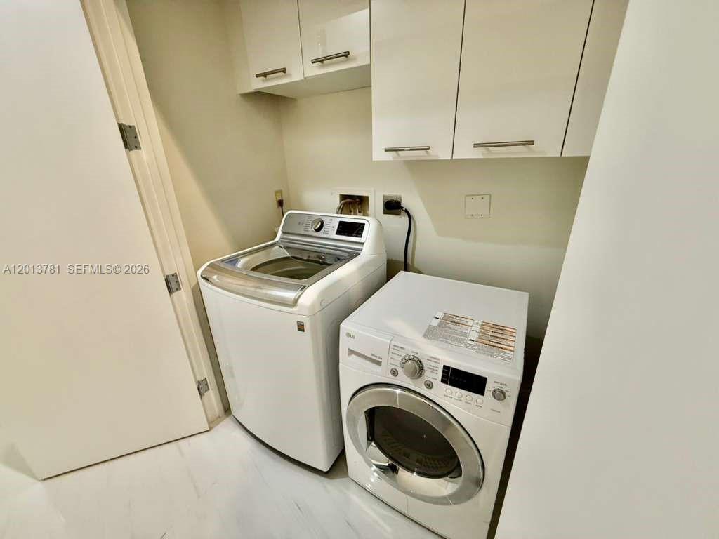 900 Brickell Key Blvd #2604, Miami FL 33131
