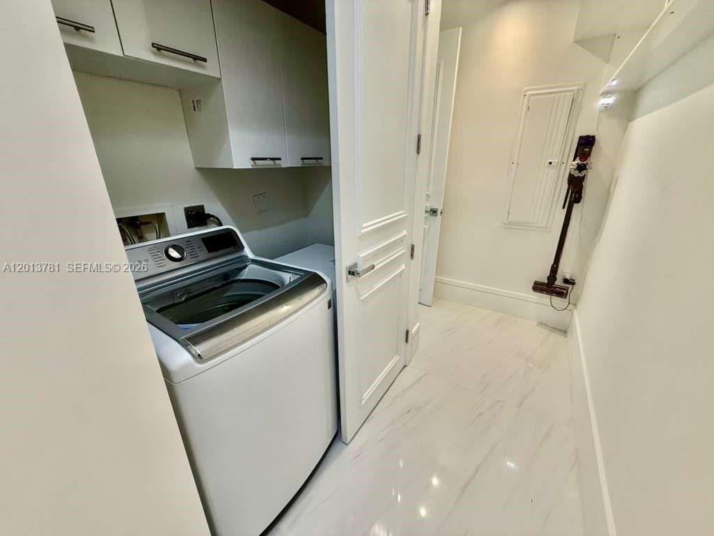 900 Brickell Key Blvd #2604, Miami FL 33131