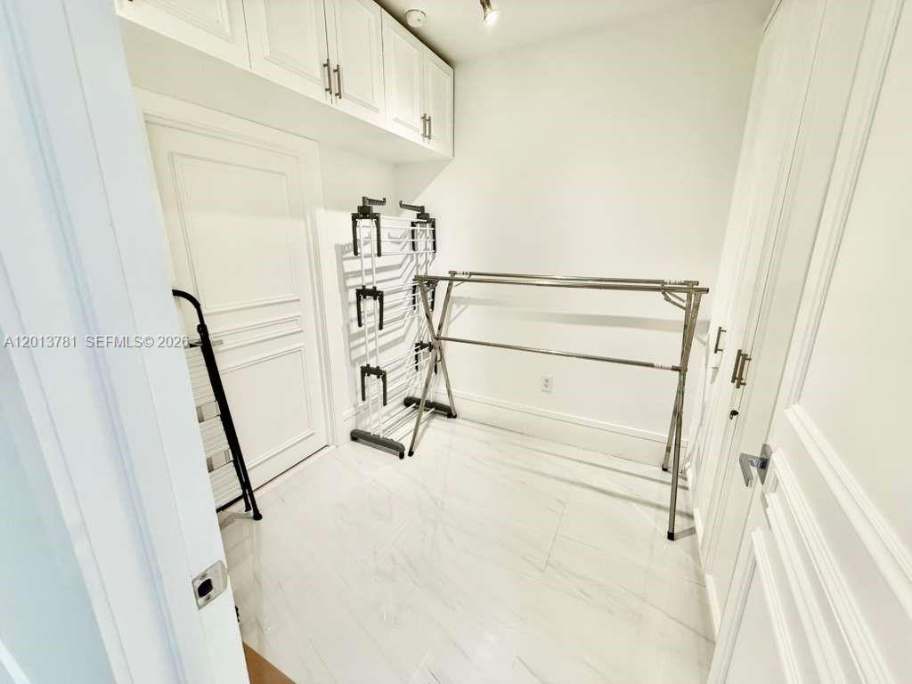 900 Brickell Key Blvd #2604, Miami FL 33131