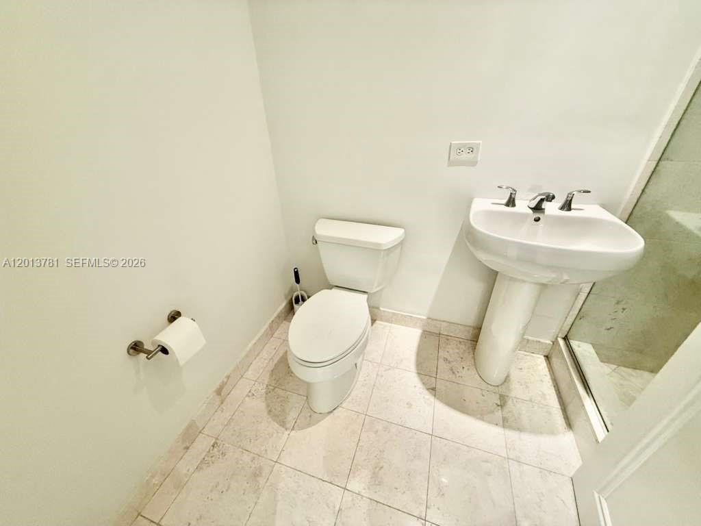 900 Brickell Key Blvd #2604, Miami FL 33131