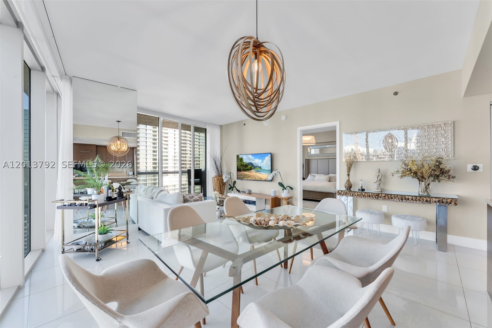 475 Brickell Ave #3515, Miami FL 33131