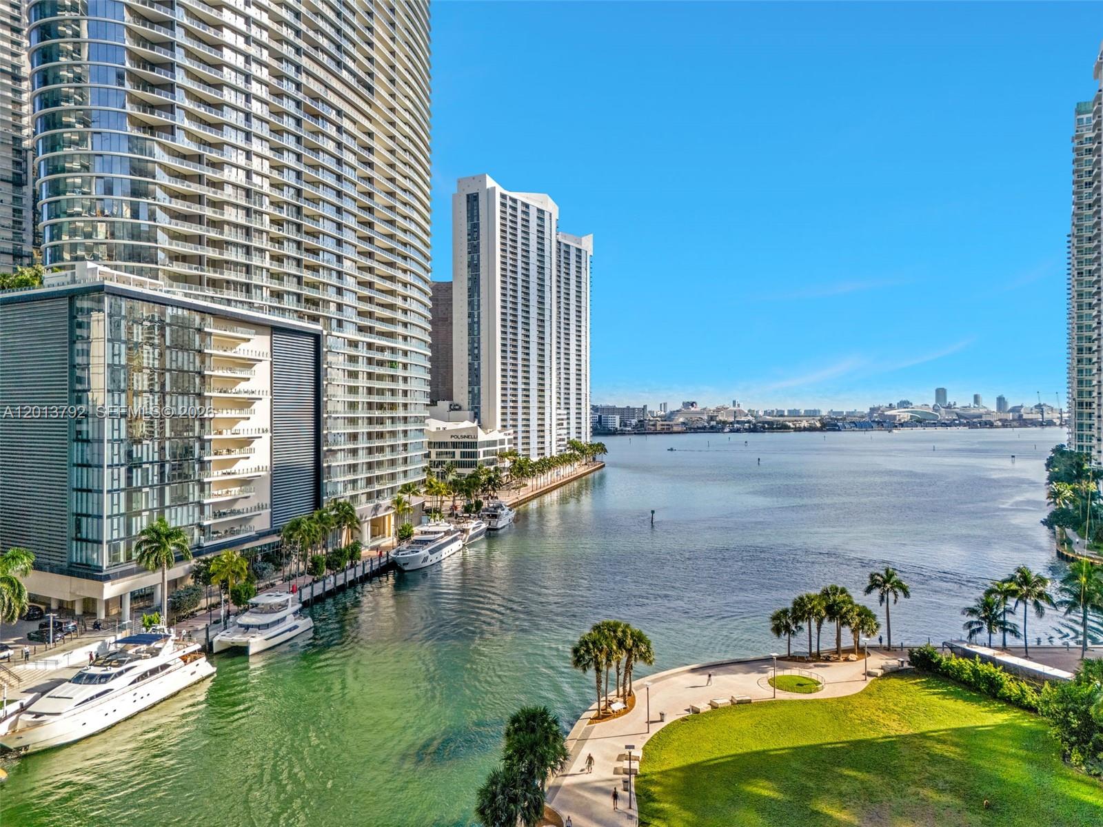 475 Brickell Ave #3515, Miami FL 33131