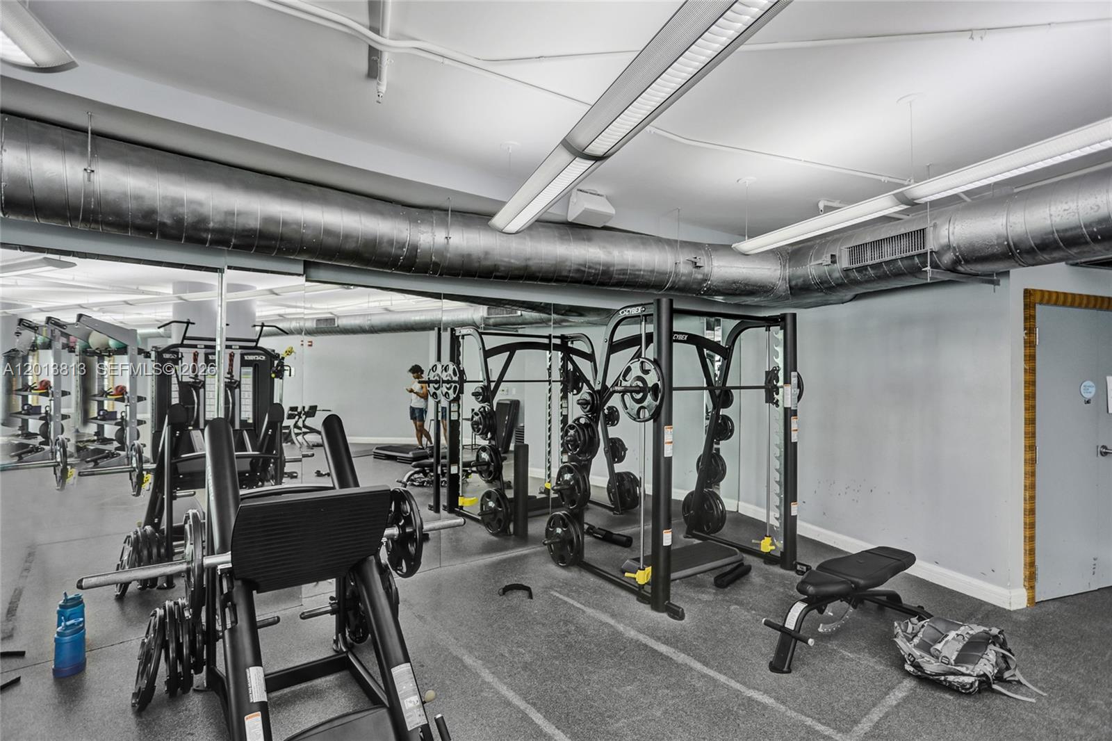 253 NE 2nd St #3304, Miami FL 33132