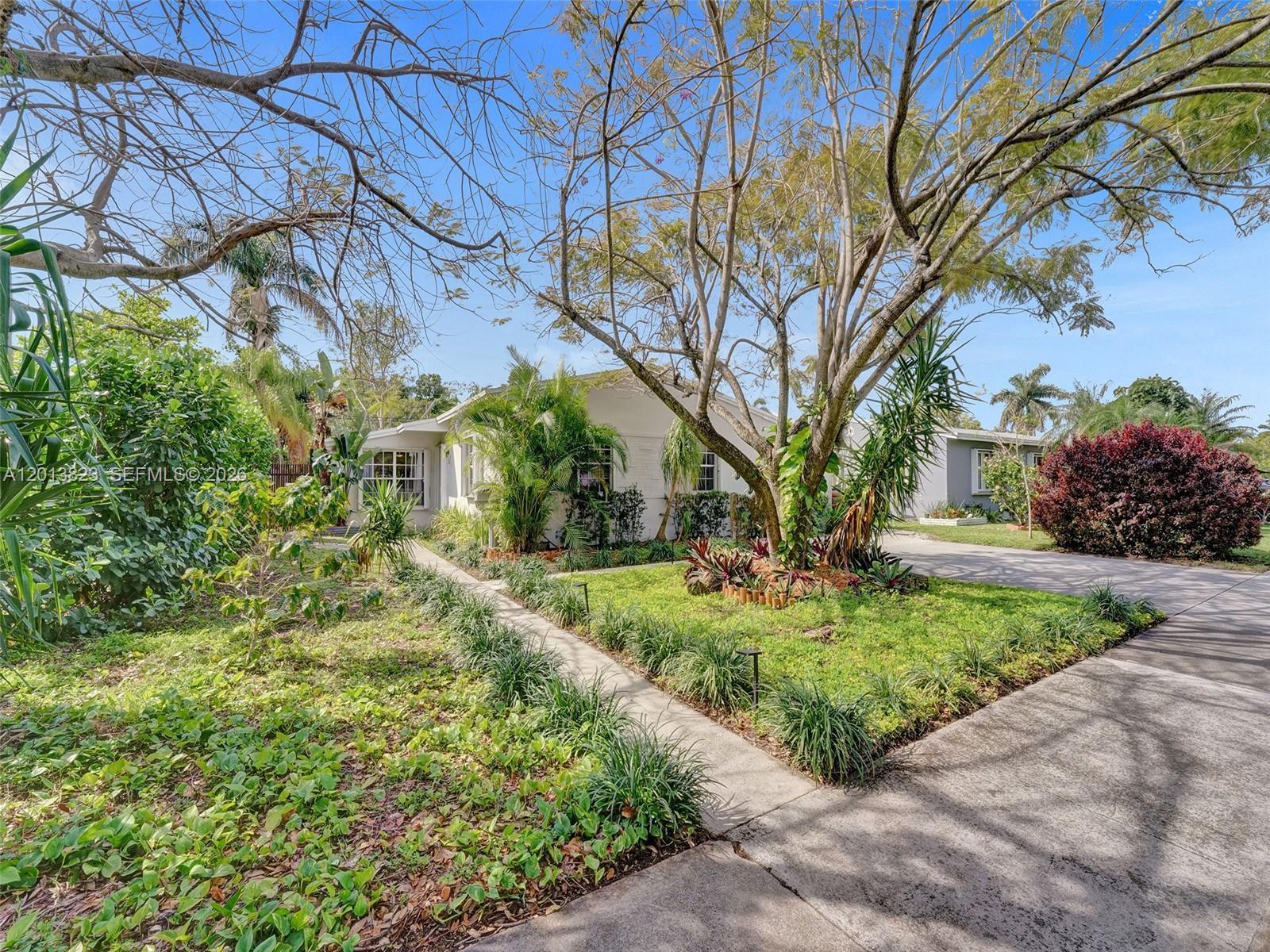918 NE 4th Court, Hallandale Beach FL 33009