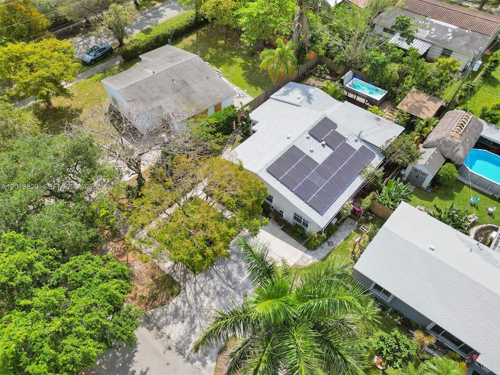 918 NE 4th Court, Hallandale Beach FL 33009