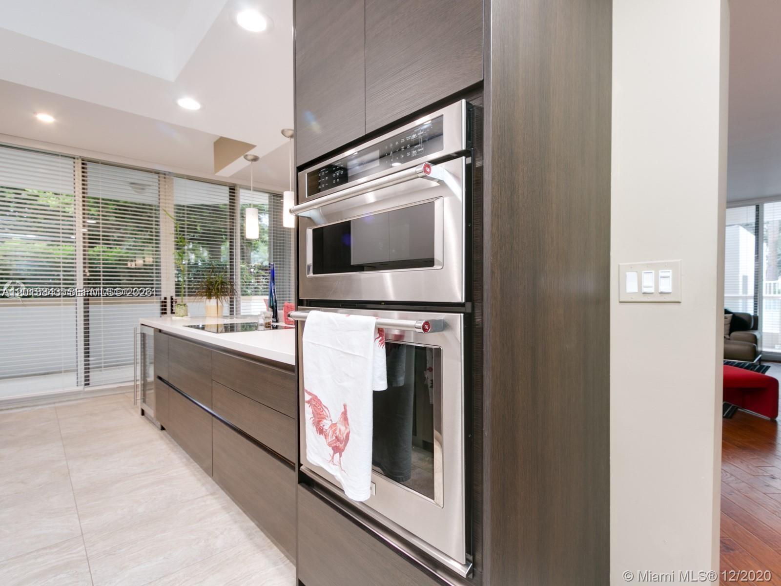 21150 Point Pl #405, Aventura FL 33180