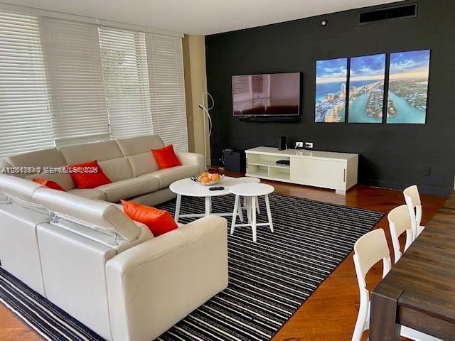 21150 Point Pl #405, Aventura FL 33180