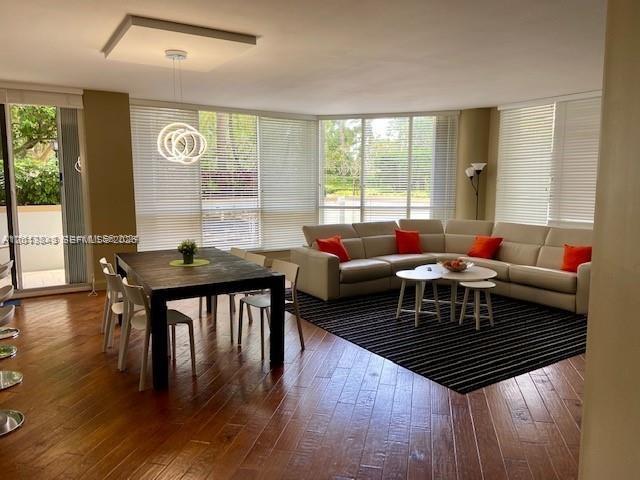 21150 Point Pl #405, Aventura FL 33180