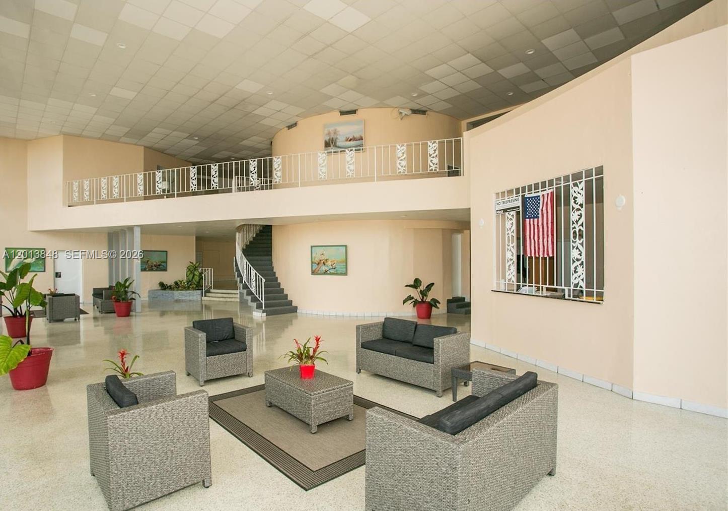 6484 Indian Creek Dr #205, Miami Beach FL 33141