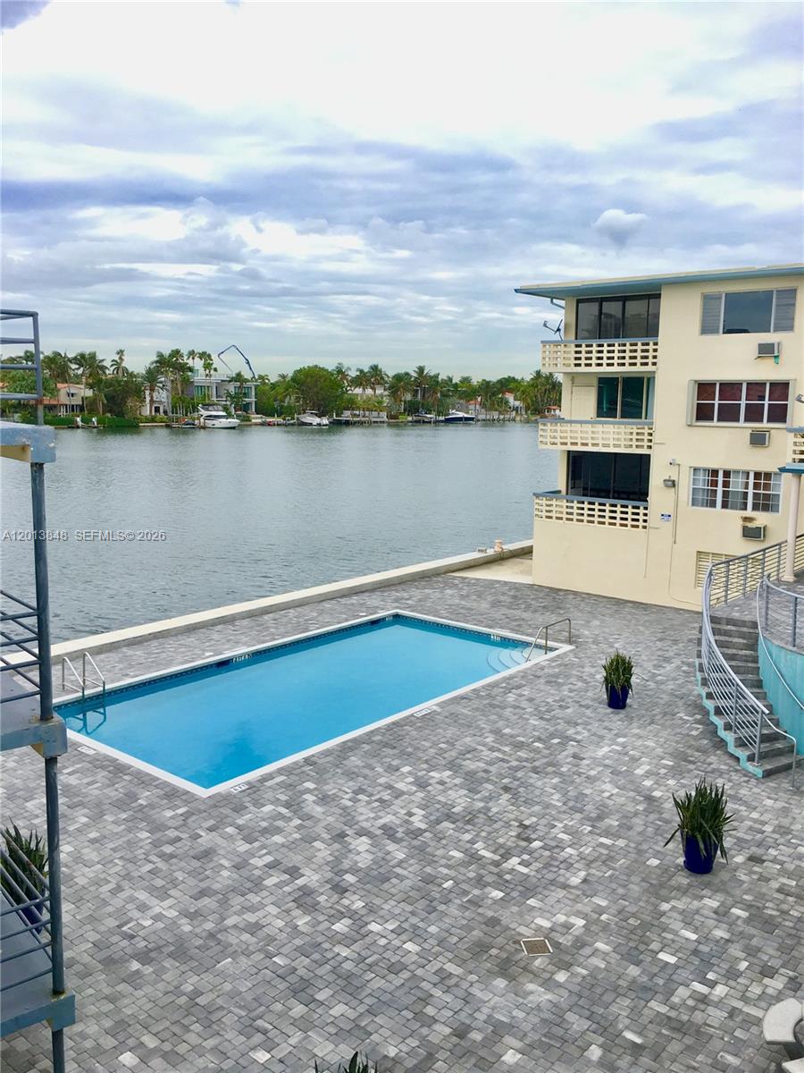 6484 Indian Creek Dr #205, Miami Beach FL 33141