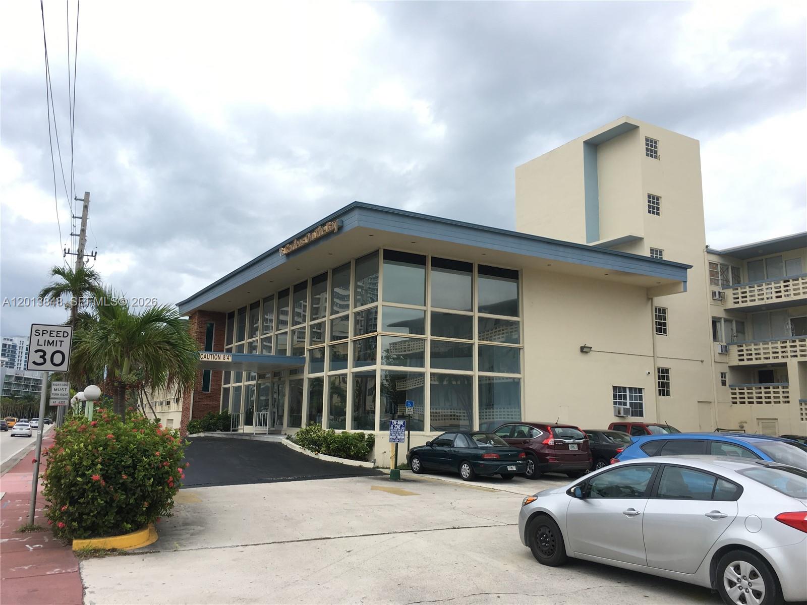 6484 Indian Creek Dr #205, Miami Beach FL 33141