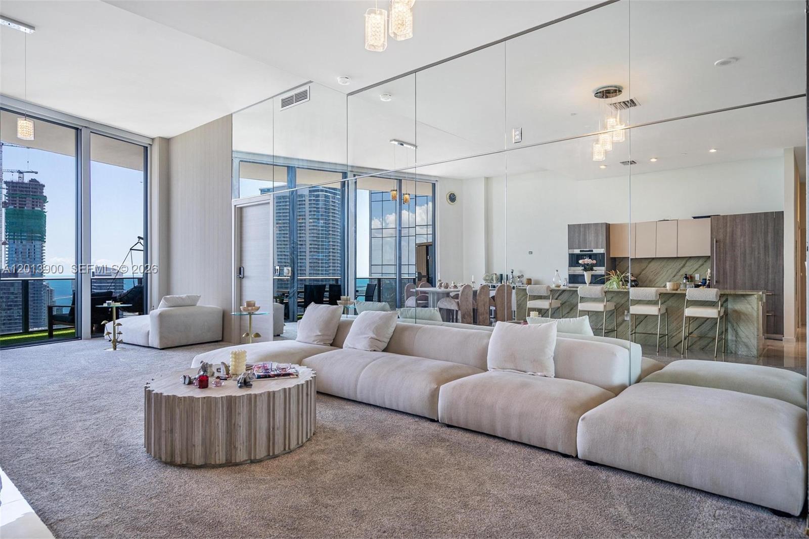 801 S Miami Ave #5702, Miami FL 33130