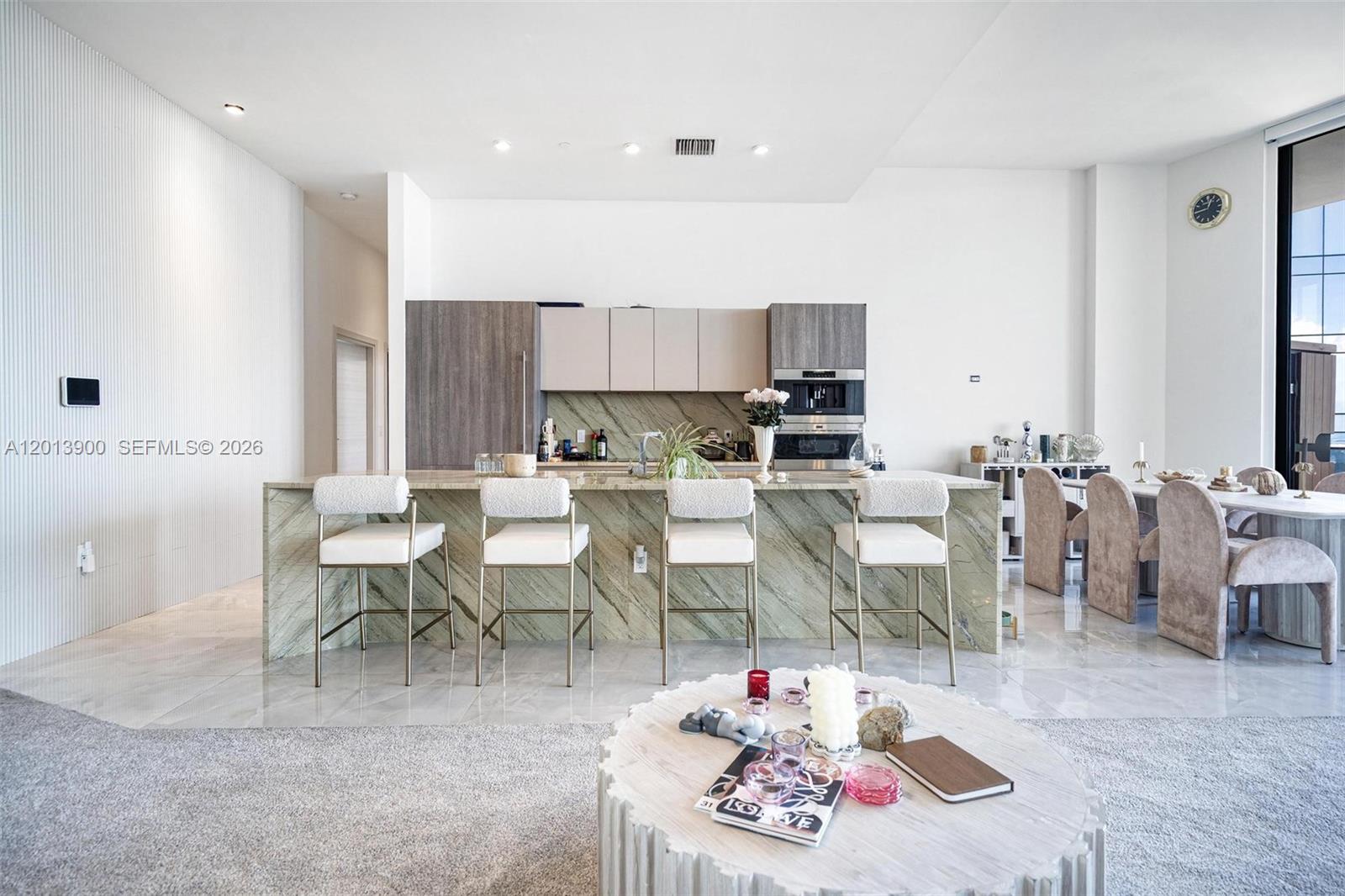 801 S Miami Ave #5702, Miami FL 33130