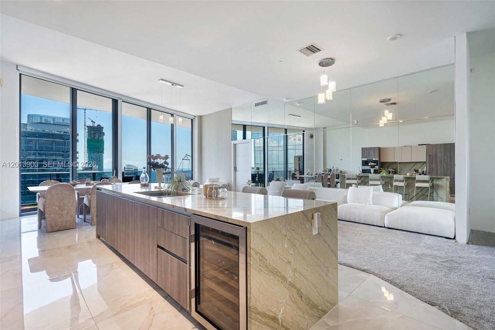 801 S Miami Ave #5702, Miami FL 33130