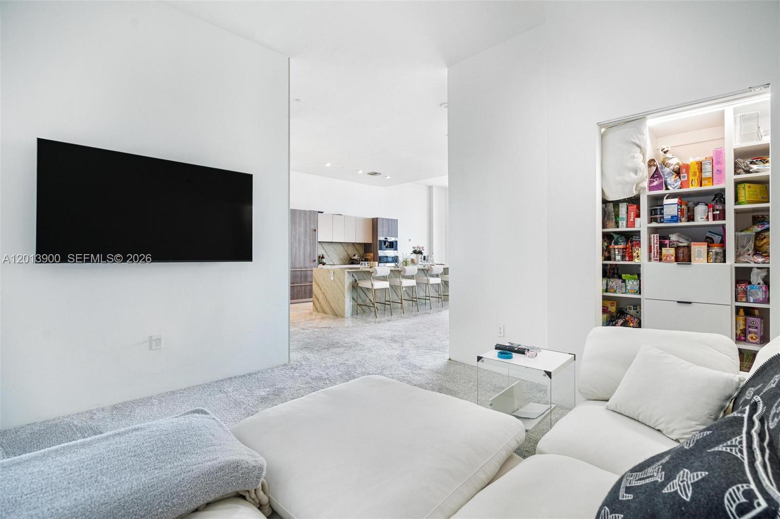 801 S Miami Ave #5702, Miami FL 33130