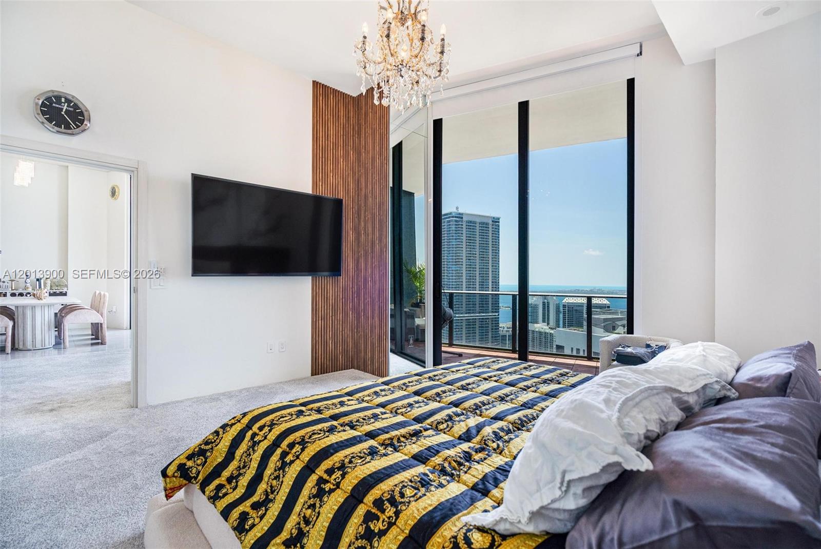 801 S Miami Ave #5702, Miami FL 33130