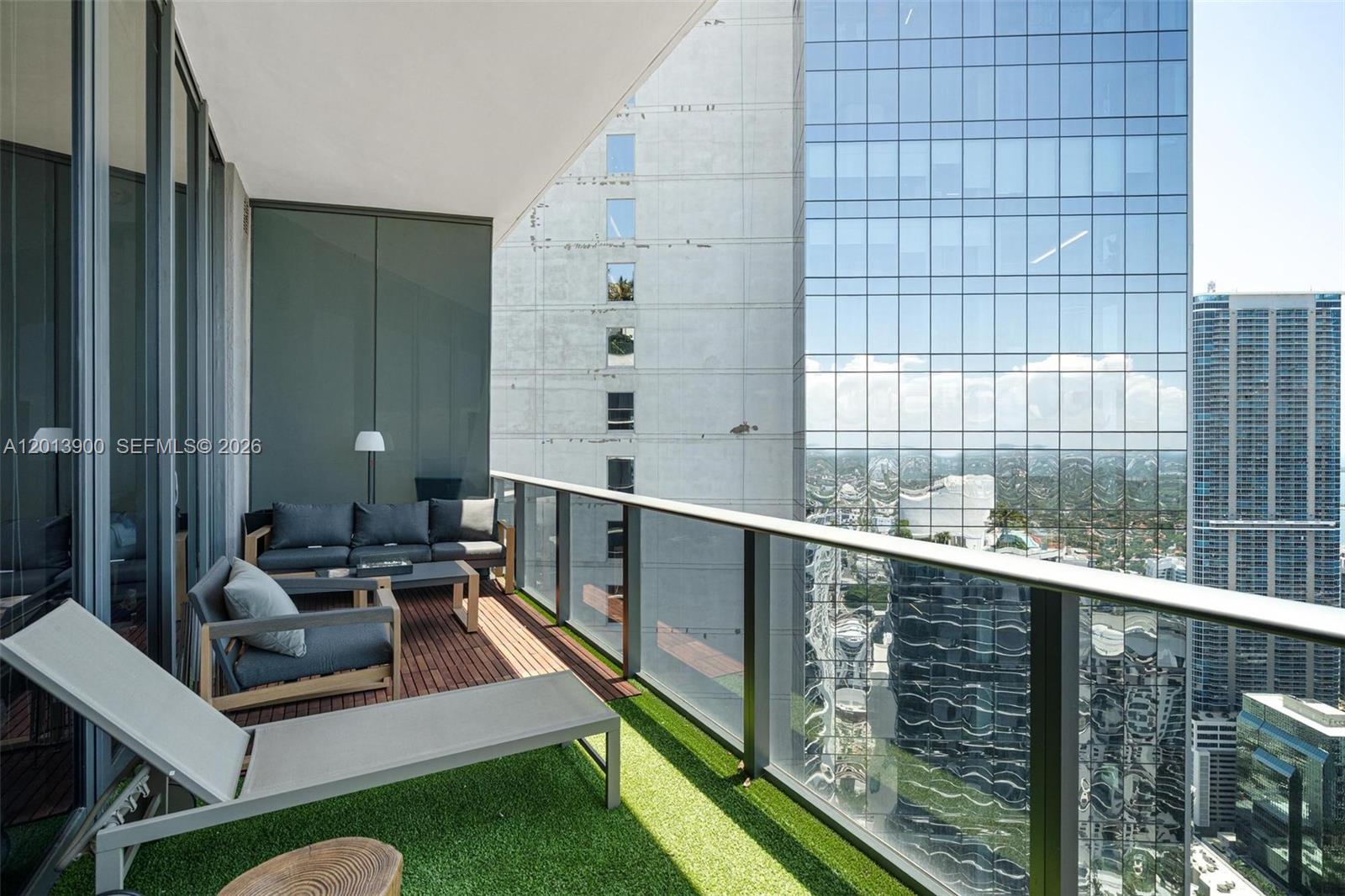 801 S Miami Ave #5702, Miami FL 33130