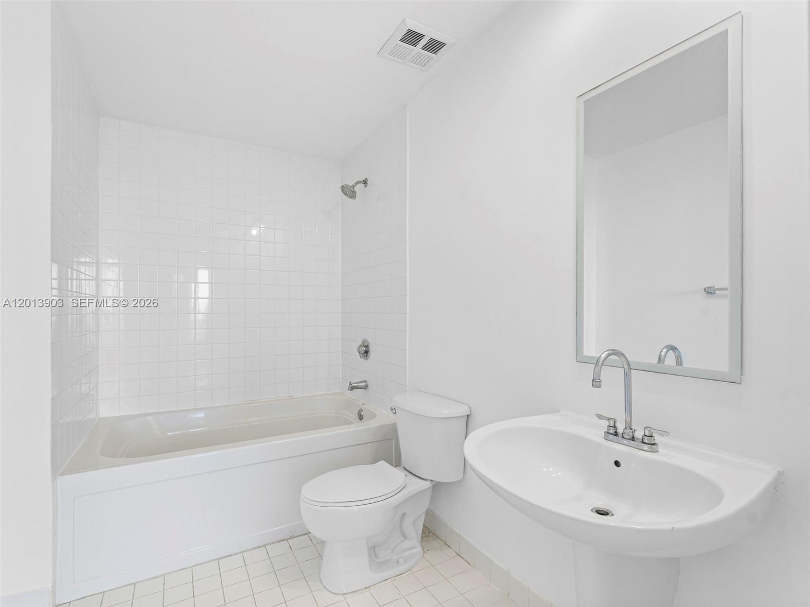 10 SW South River Dr #1506, Miami FL 33130