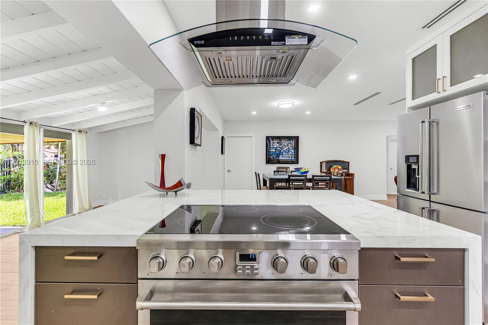 1015 Pizarro St, Coral Gables FL 33134