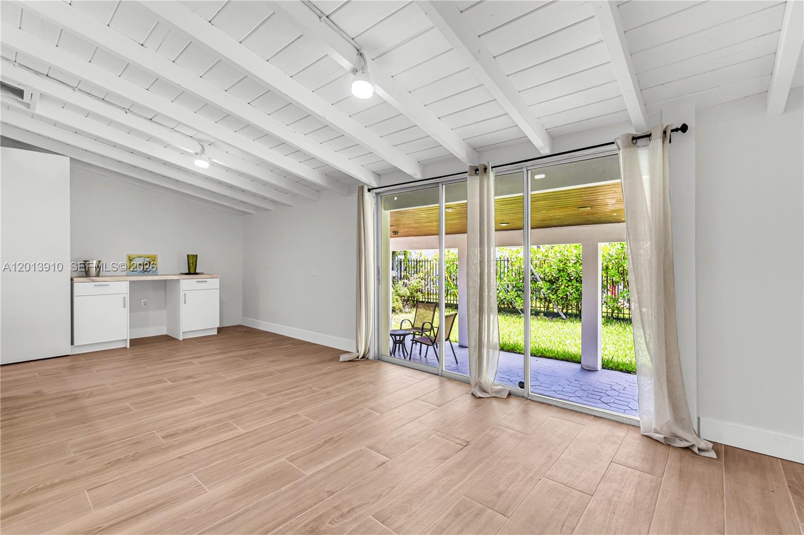 1015 Pizarro St, Coral Gables FL 33134