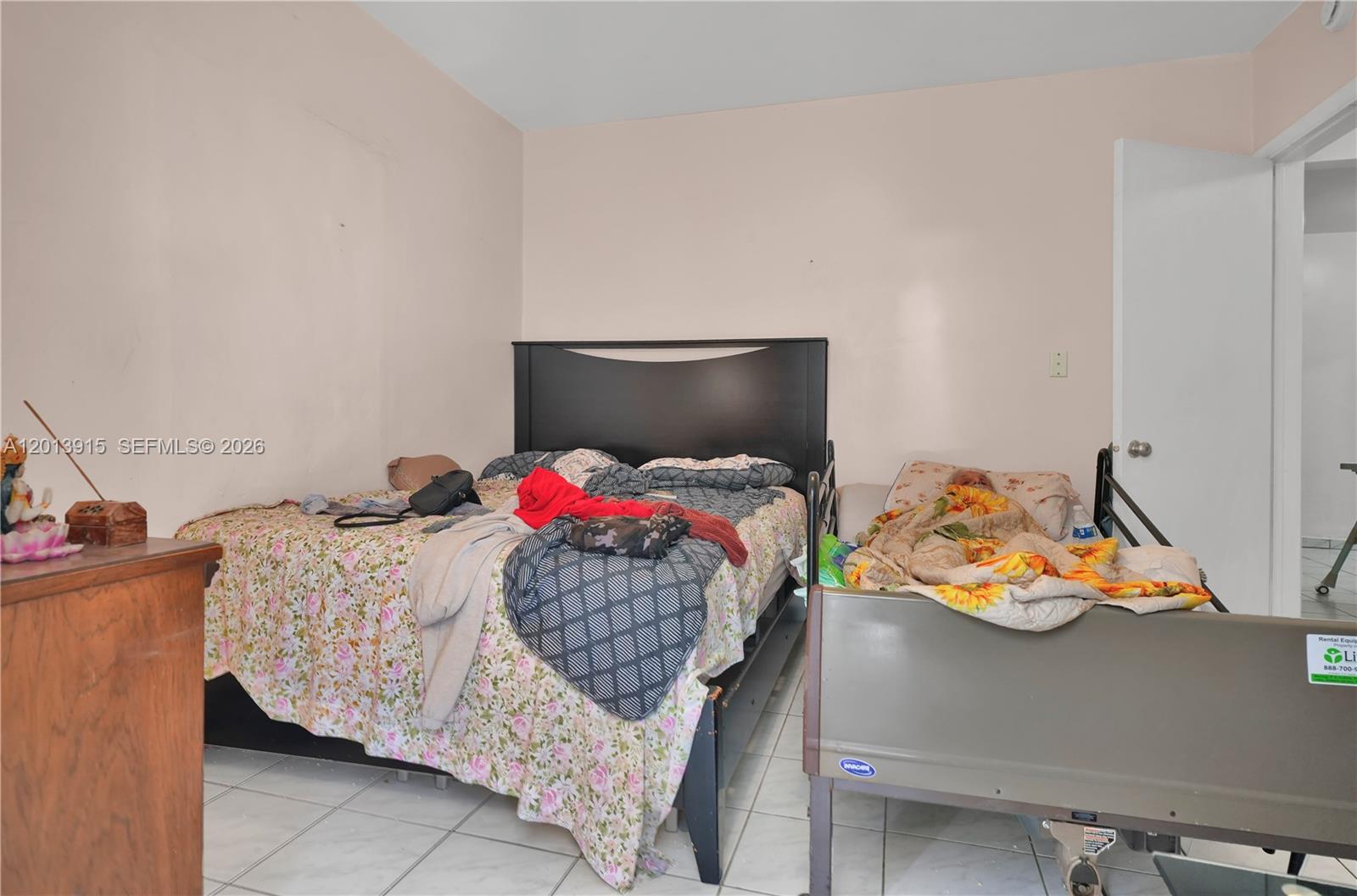 201 NW 25th Ave, Miami FL 33125