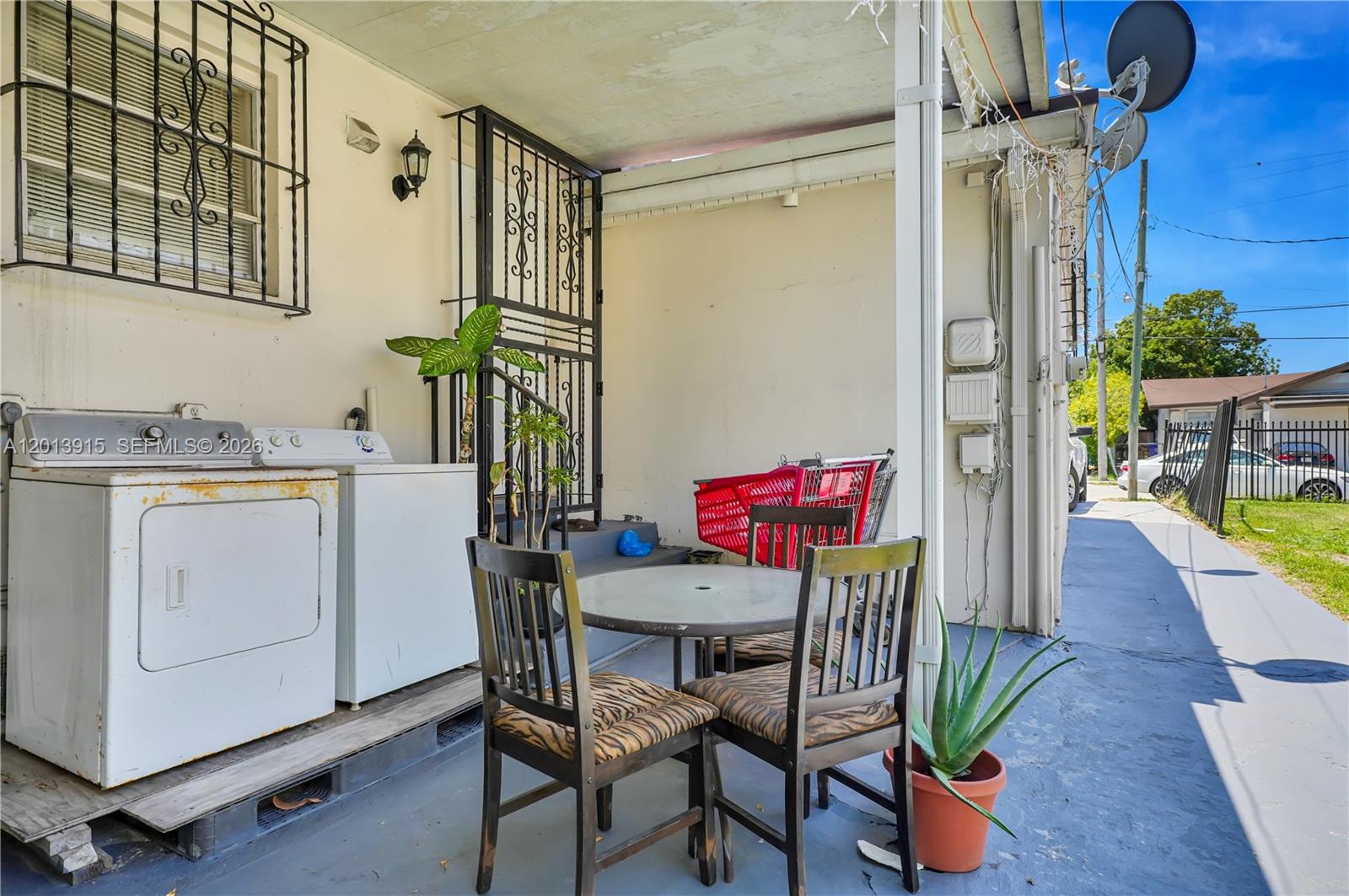 201 NW 25th Ave, Miami FL 33125