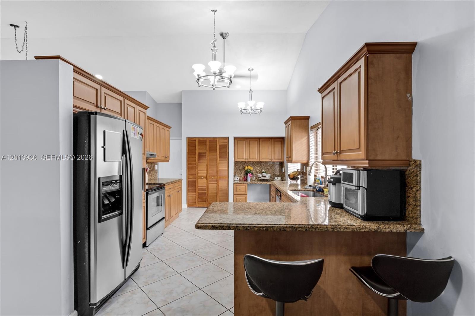 8650 NW 46th Ct, Lauderhill FL 33351